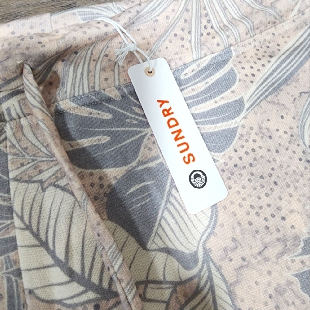 Sundry Palm Tree Printed Joggers Size 1 / Small New With Tags - Picture 6 of 8